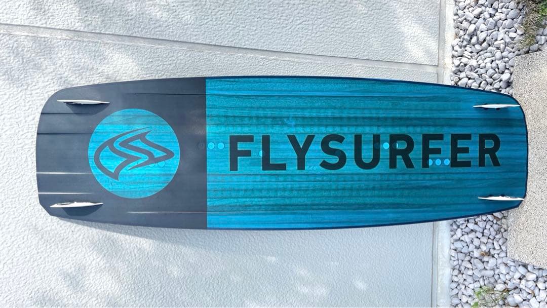 美品 希少カラーFLYSURFER RADICAL6 133x40cm
