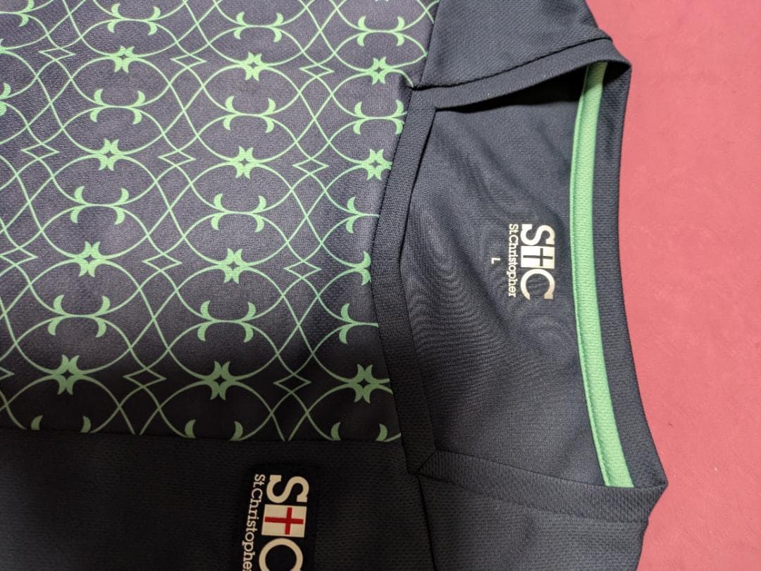 SIC テニスウェア Lサイズ 幾何学模様