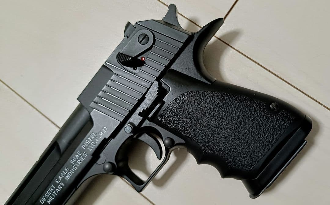 【中古品】東京マルイ 新型 ガスガン「デザートイーグル.50AE」10インチ
