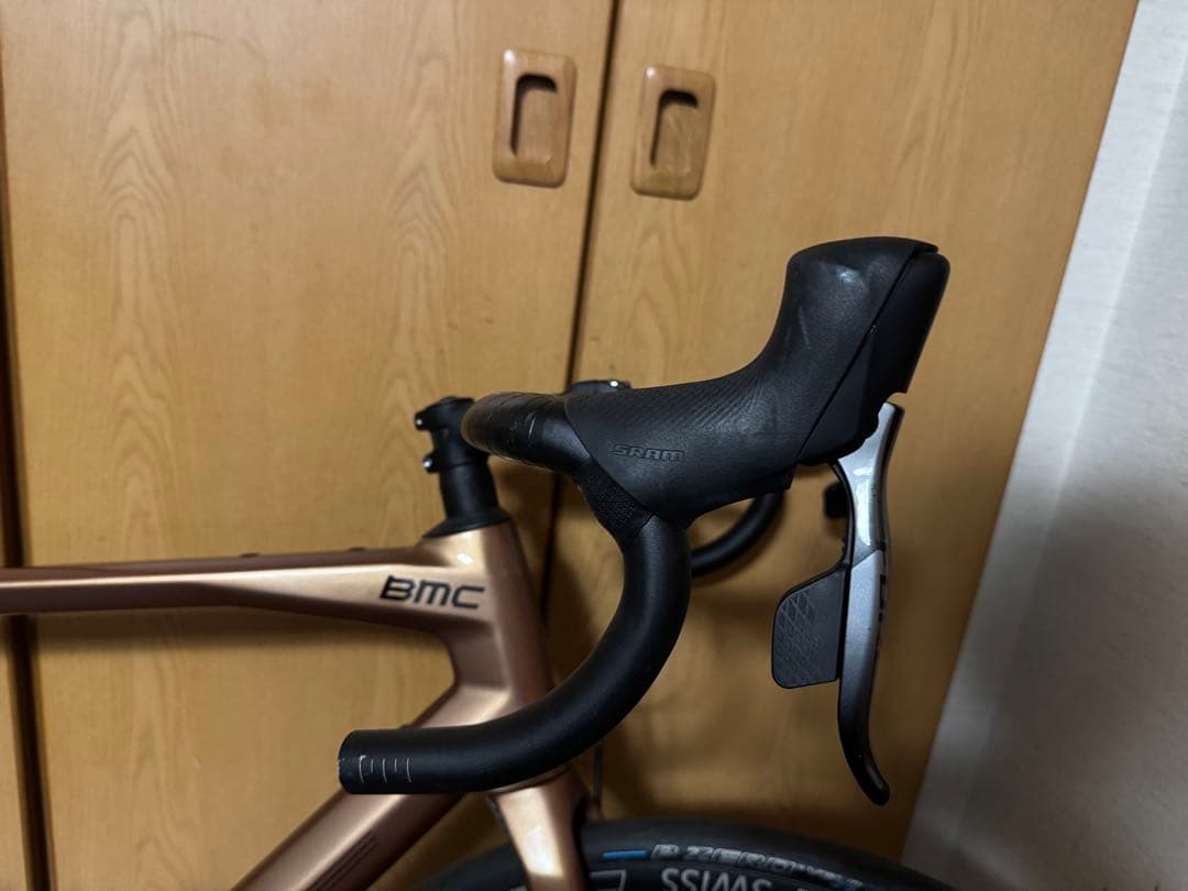 BMC ROADMACHINE TWO FORCE eTap AXS 2022年