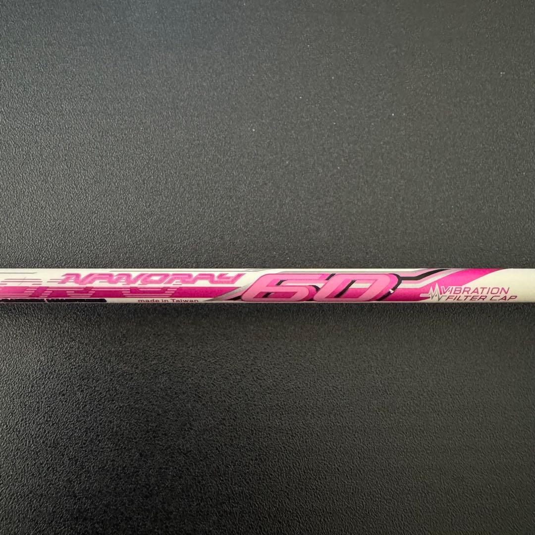 【未使用品】YONEX NANORAY ナノレイ60 バドミントンラケット