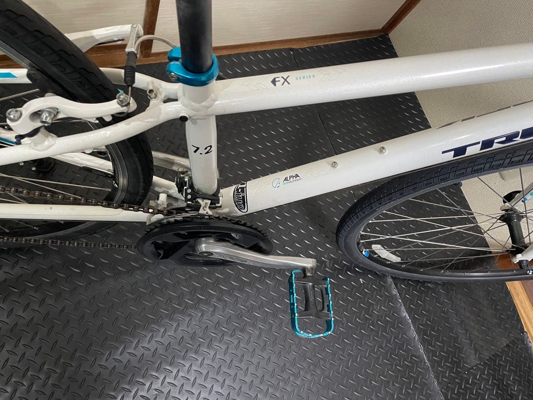京都市引き取り限定TREK(トレック) 7.2FX WSD