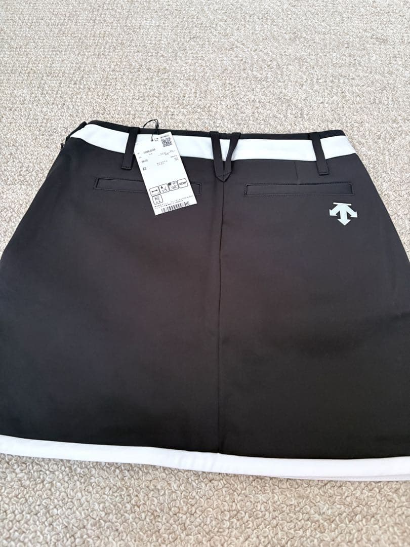 DESCENTE GOLF レディース プリーツスカートタグ付き未使用