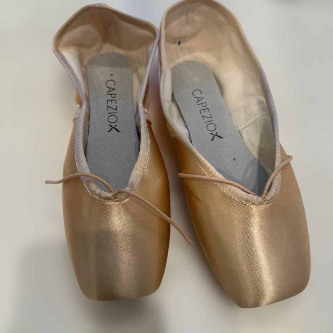 新品カペジオ コンテンポラ トウシューズ 5D capezio ポアント