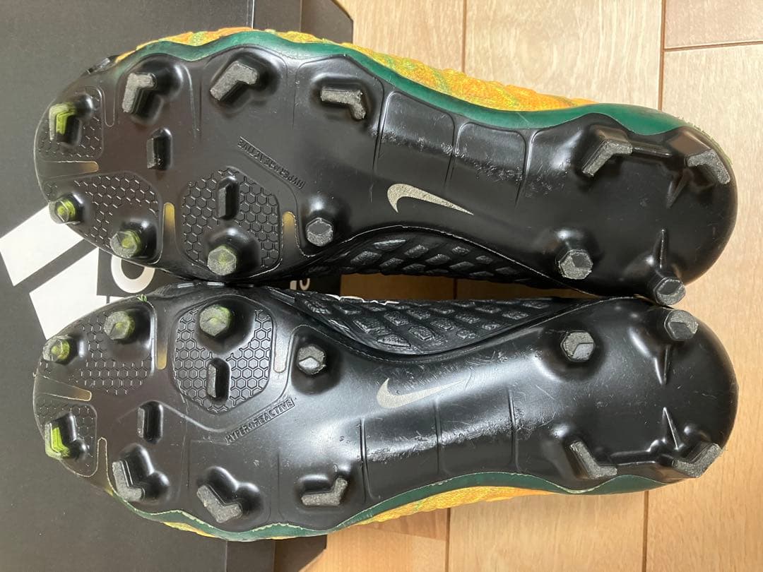 i*i様 ナイキ ハイパーヴェノム ファントムlll FG 25.5cm