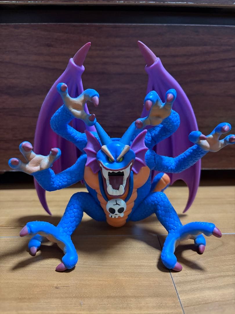 ドラゴンクエスト　フィギュア　4体セット　りゅうおう、シドー、ゾーマ