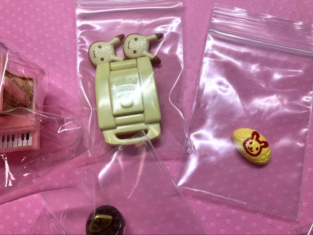 シルバニア　新品小物　各¥350