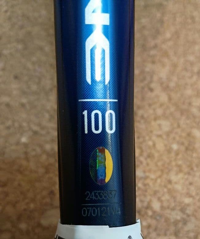 YONEX EZONE100 G2（2022モデル）ケース付き