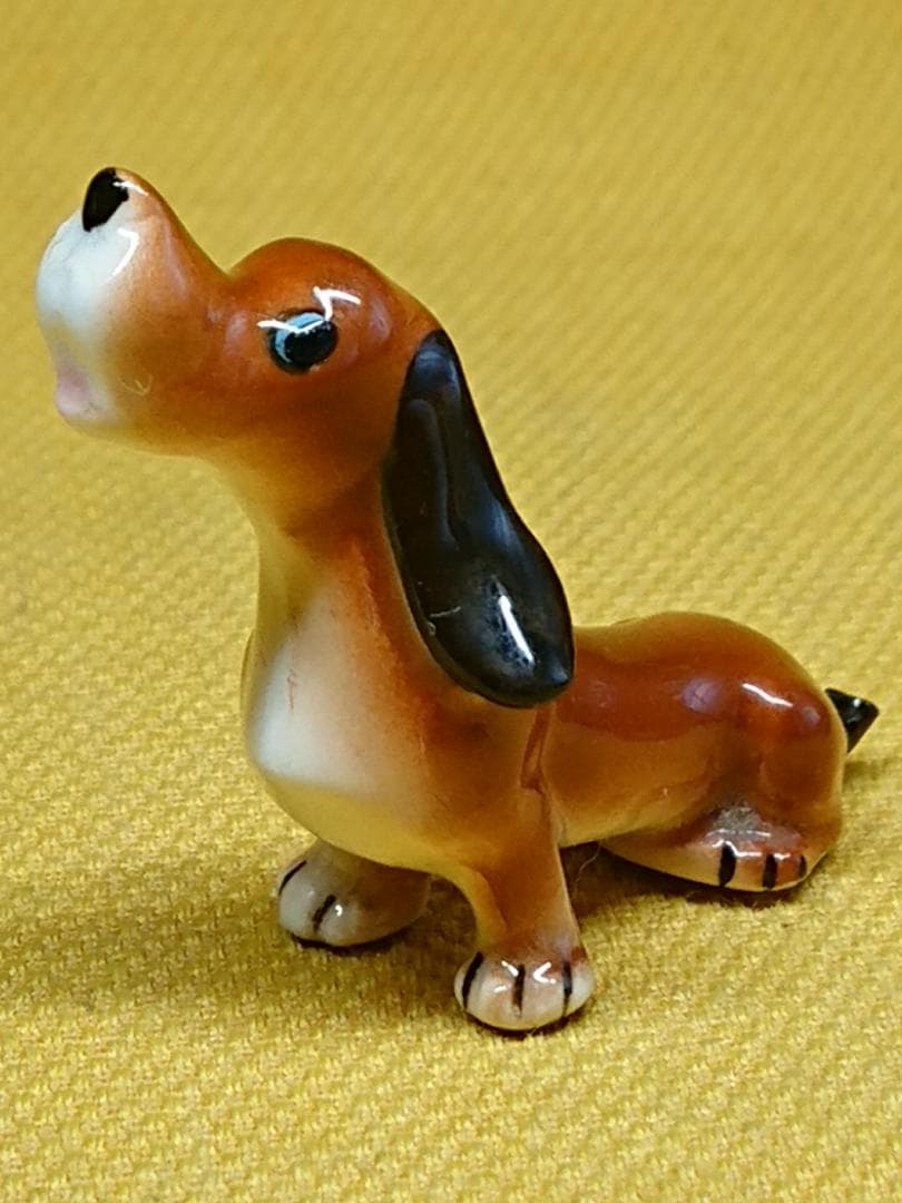 ディズニー　ビンテージ　犬　陶器　置物　インテリア　工芸品　美術品　A2987