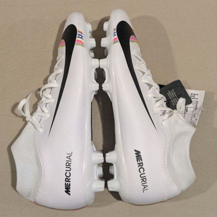【新品】ナイキ NIKE サッカー スーパーフライ 6 アカデミー HG