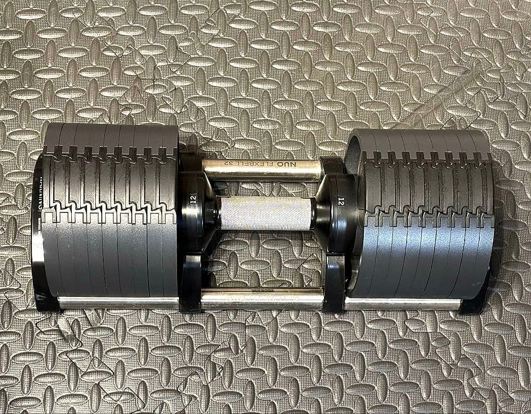 NÜO FLEXBELL 32kg 可変式ダンベル①