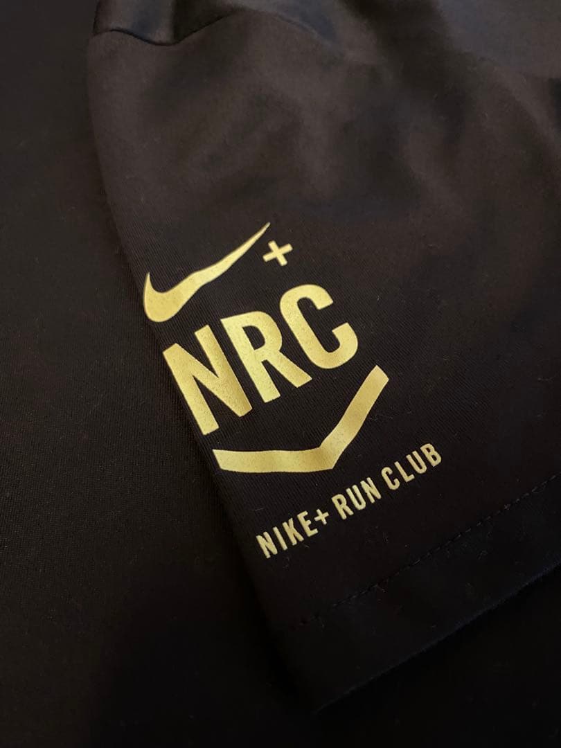 NIKE NRC TOKYO Tシャツ 黒 NIKE RUN CLUB