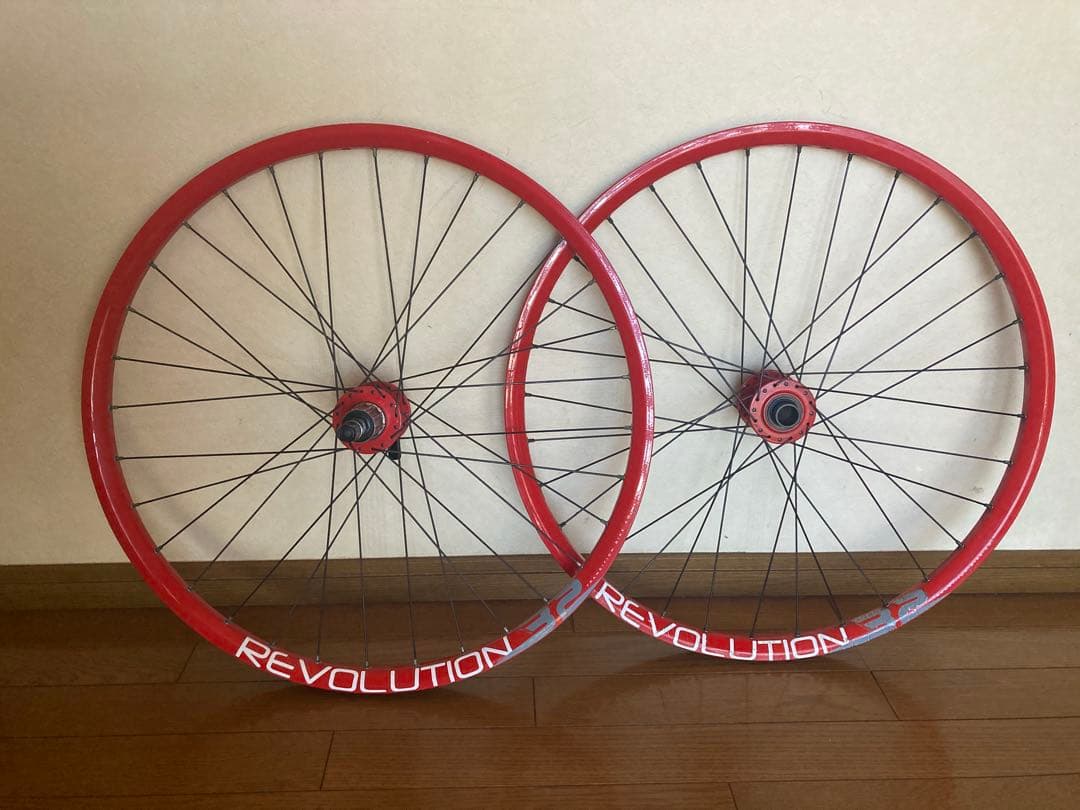 REVOLUTION Transition 26インチ 前後ホイール KORE