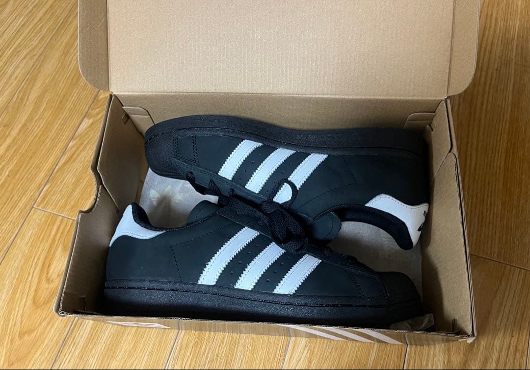 スケートボード adidas SUPERSTAR ADV 23.5cm