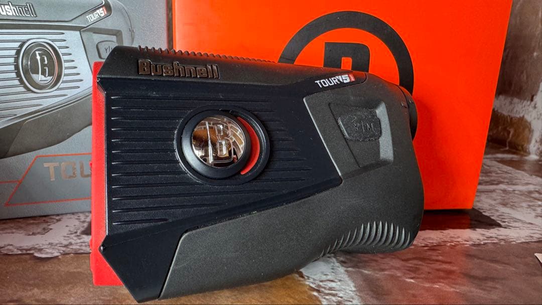 Bushnell Tour V5 ゴルフ用距離計　ブッシュネル