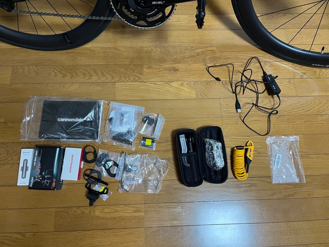 Cannondale ロードバイク di2 アルテグラ　カーボンロード