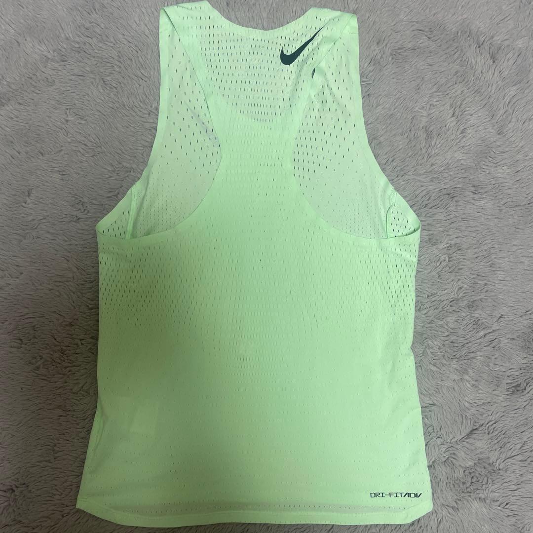 NIKEエアロスイフト シングレット Ｓ