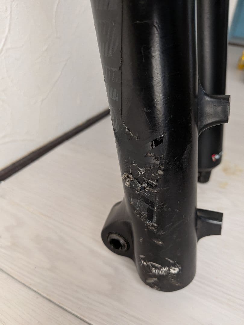 ROCKSHOX Lyrik RC 275 170トラベル