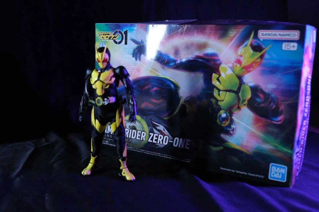 Figure-rise Standard仮面ライダーゼロワン スーツ版　改造品