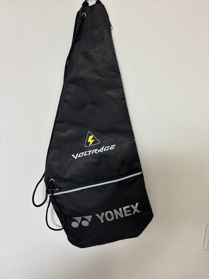 YONEX　ボルトレイジ５V 前衛向け