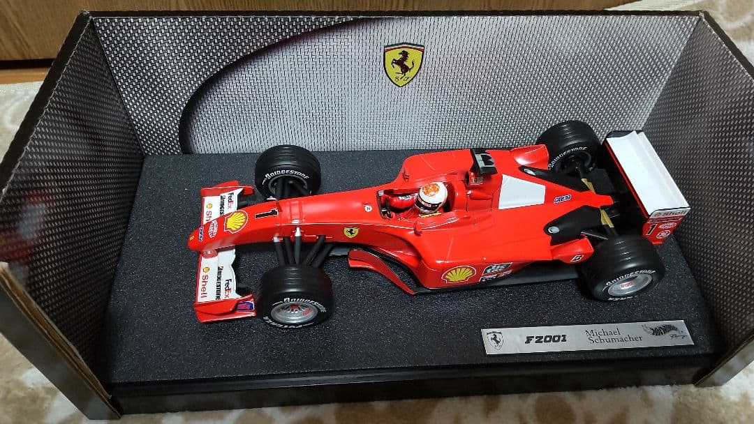 フェラーリ F2001 シューマッハ 限定モデル