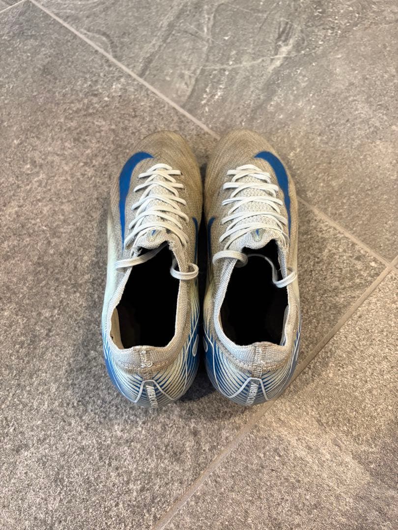 NIKE マーキュリアル ヴェイパー 16 FG