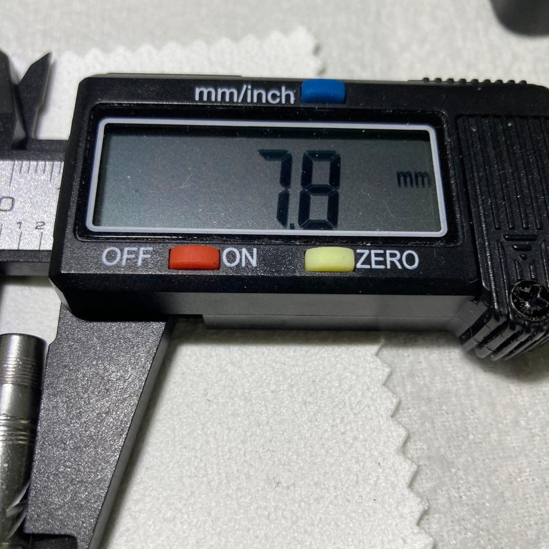 美品　レア物　定価13200　コスモダーツ　96 黒瀧摩紀モデル　バレルのみ
