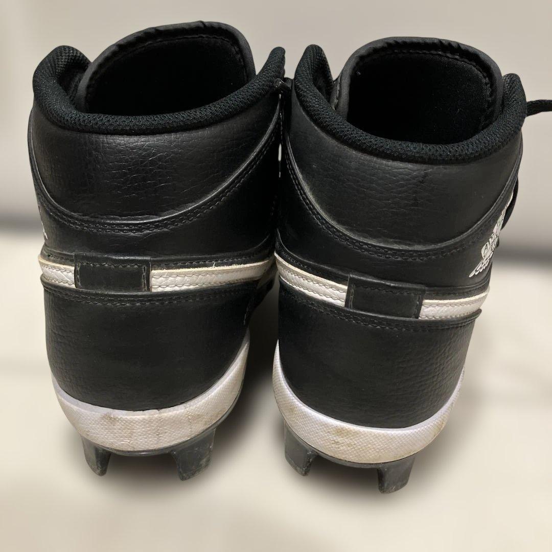 NIKE 野球スパイク　ジョーダン1レトロMCS