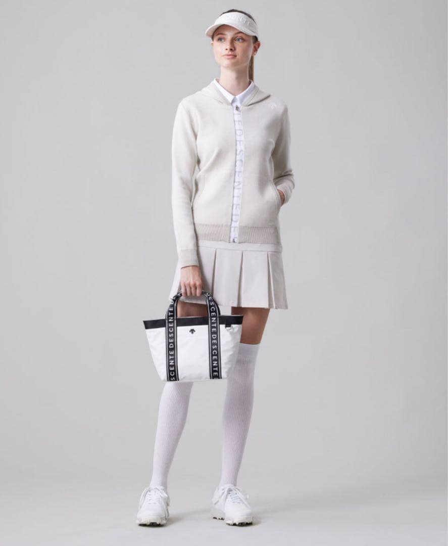 ◽️未使用　DESCENTE デサントゴルフ　ロゴフルジップニット　パーカー　M