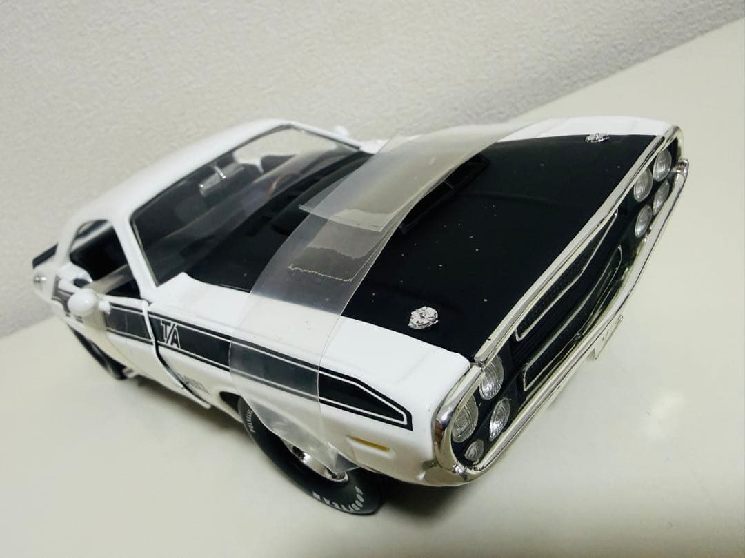 Ertl/'70 Dodgeダッジ Challengerチャレンジャー 1/18