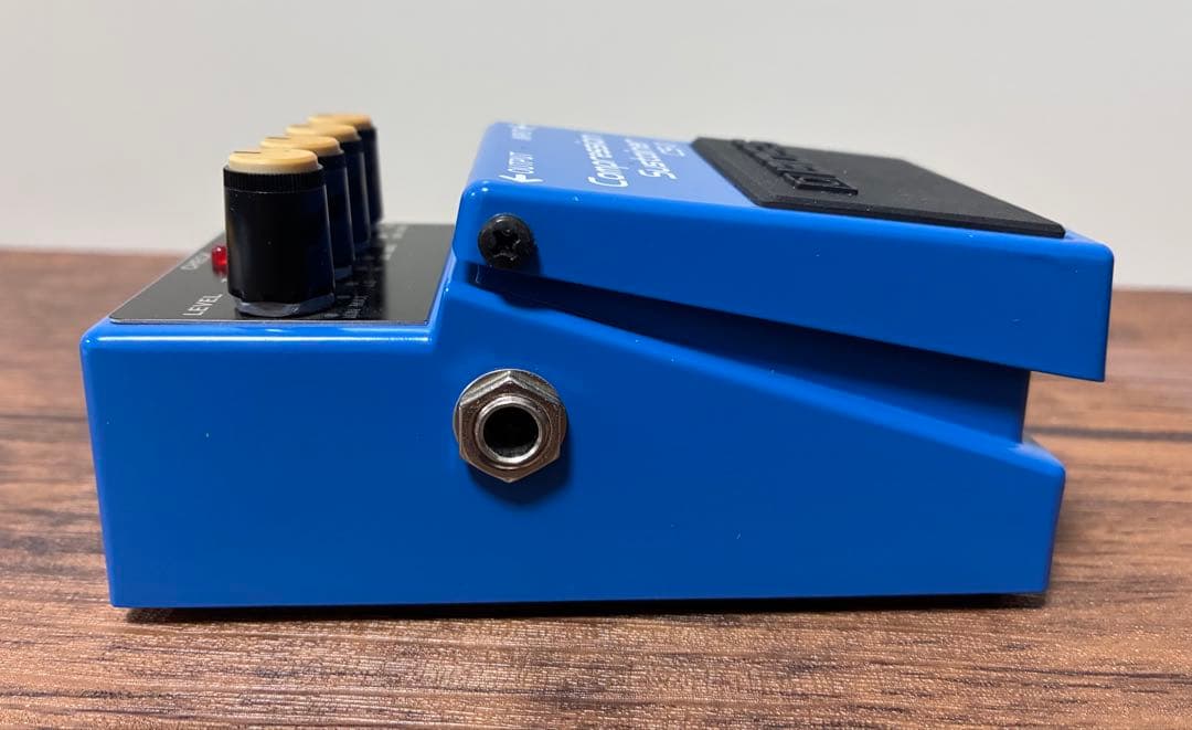BOSS CS-3コンプレッサーACアダプター付き。美品！