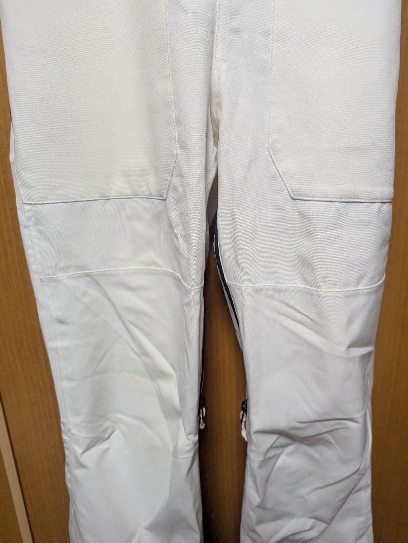 バートン アヴァロン　ストレッチビブパンツ