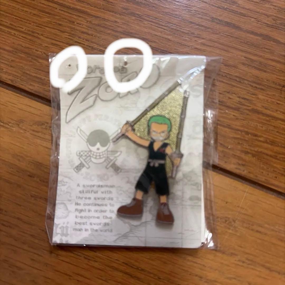 ワンピース ONE PIECE 4個セット　ピンバッジ