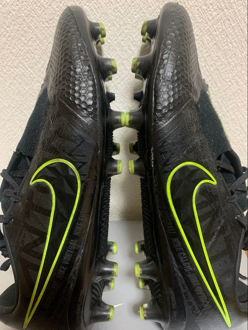 ナイキ ファントムヴェノム AG-PRO 26cm