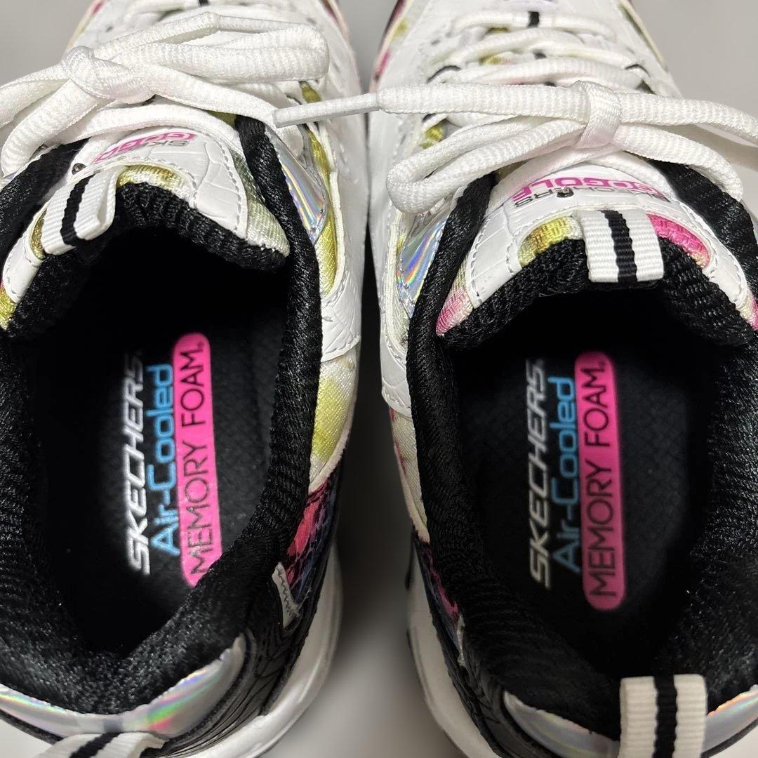 ★新品未使用 SKECHERS レディース 23cm★