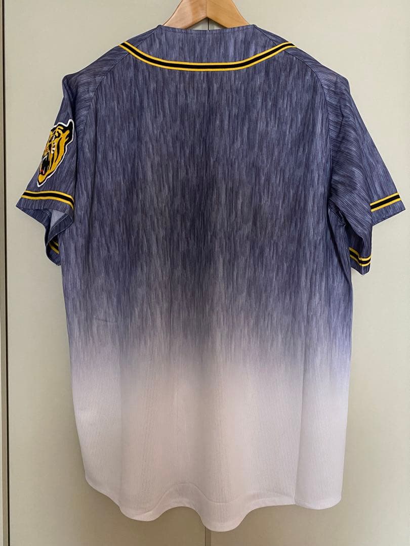 ＊新品＊阪神タイガース＊無地ビジターレプリカユニフォーム Lサイズ