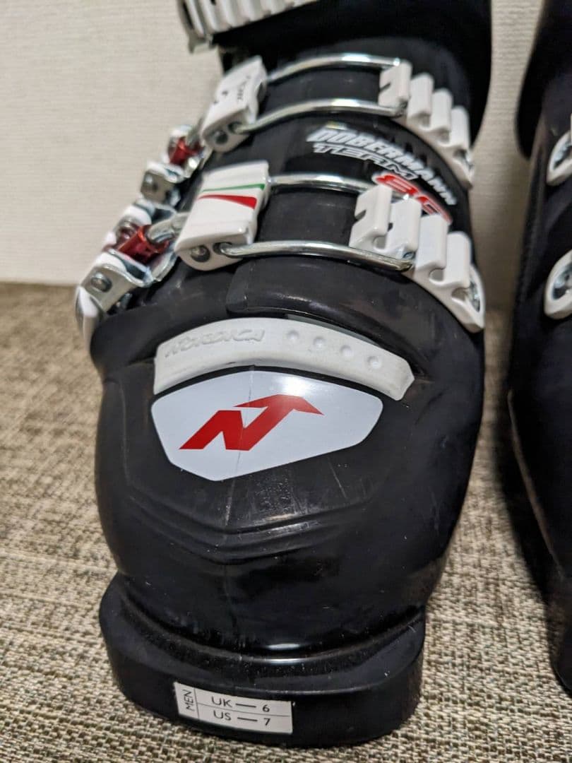【新品未使用】ノルディッカ　Nordica Dobermann TEAM80