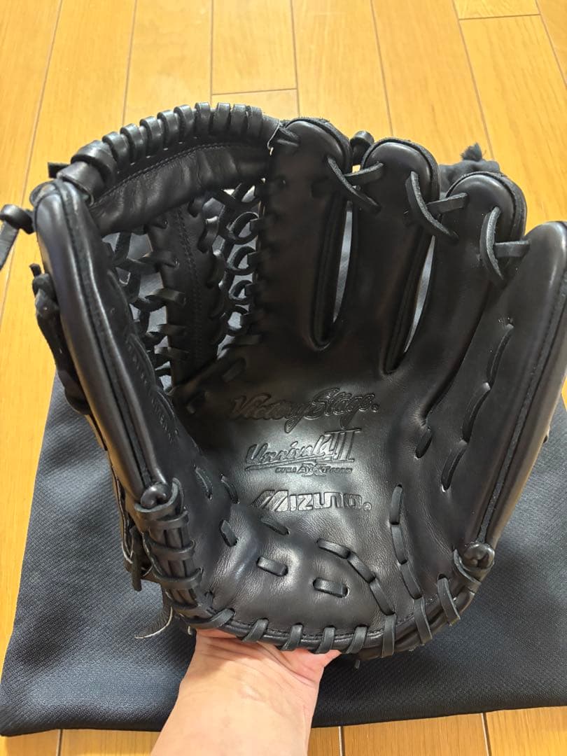 オマケ付き ミズノビクトリーステージ硬式グローブ 内野手用 黒 未使用