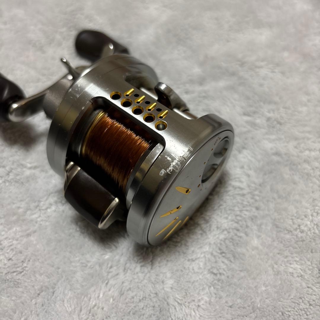 リール SHIMANO CALCUTTA CONQUEST 101DC