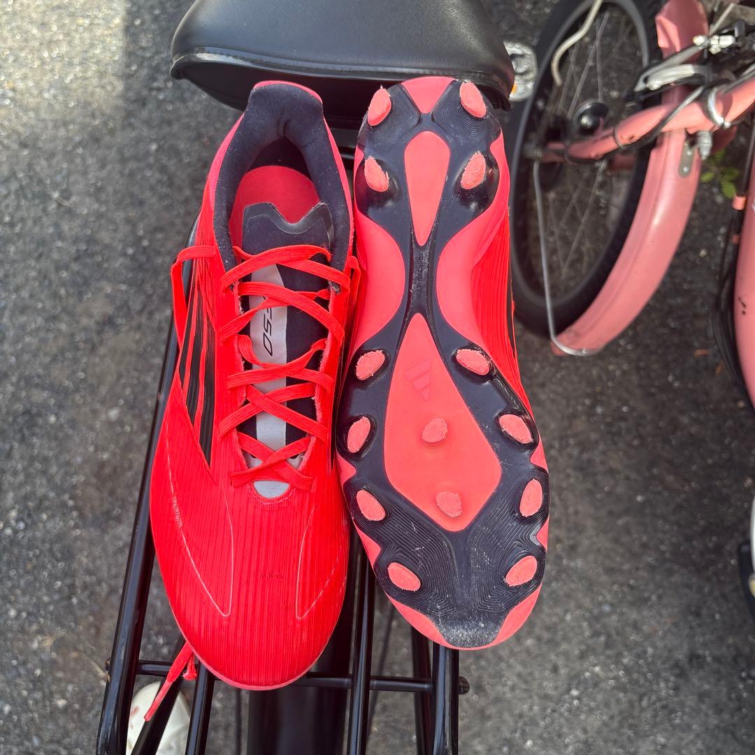 adidas F50リーグモデル　　レッド スパイクシューズ hg/ag