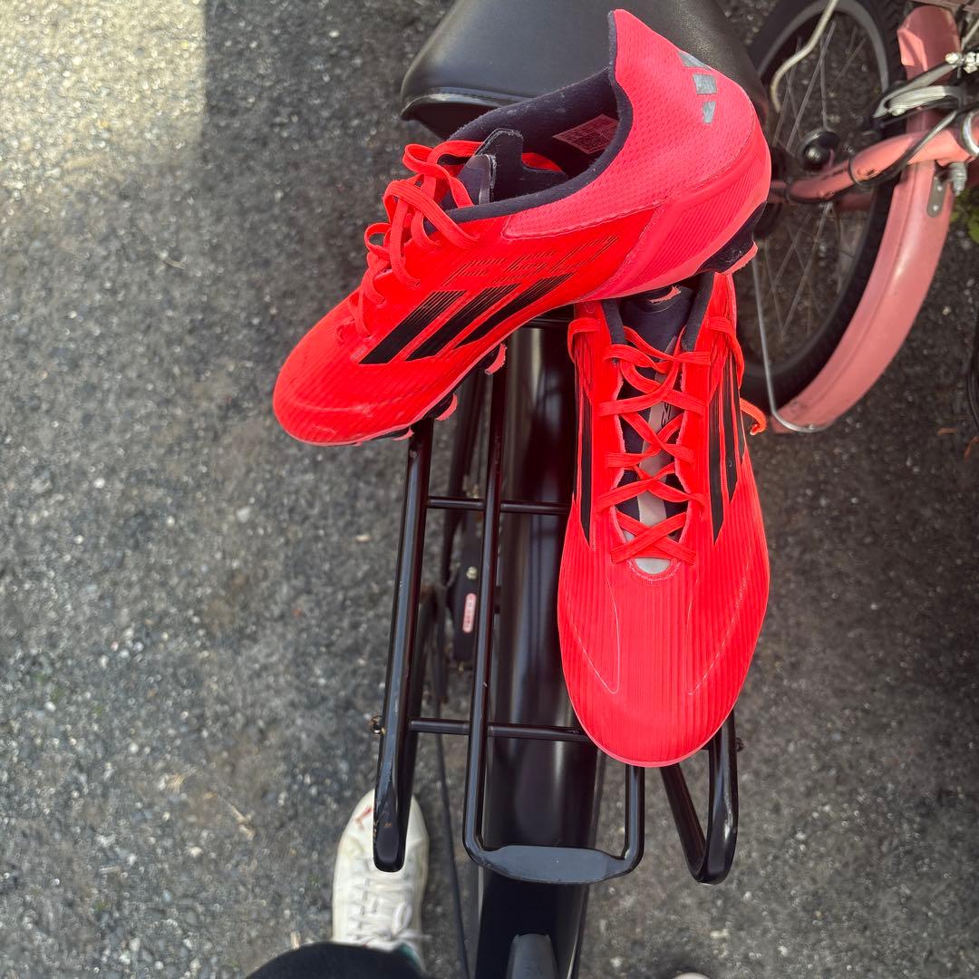 adidas F50リーグモデル　　レッド スパイクシューズ hg/ag