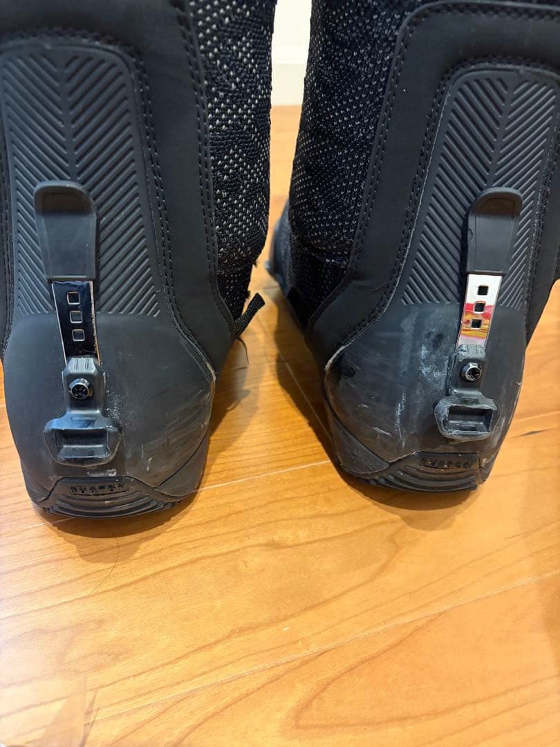 Burton step on ビンディングとブーツ 延長ケーブル（新品）付き