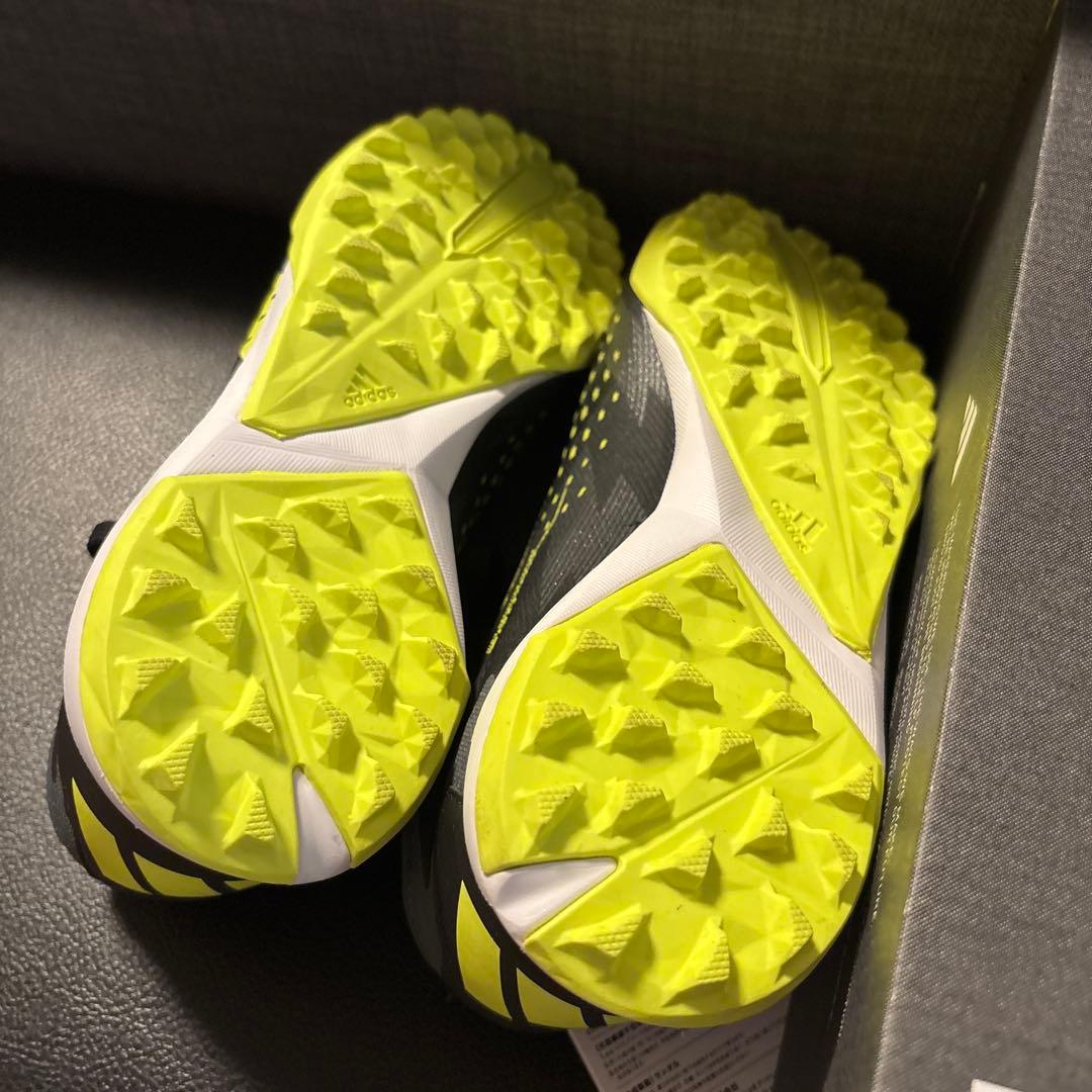 【新品】adidas Predator サッカーシューズ 黒/黄緑　25.5cm