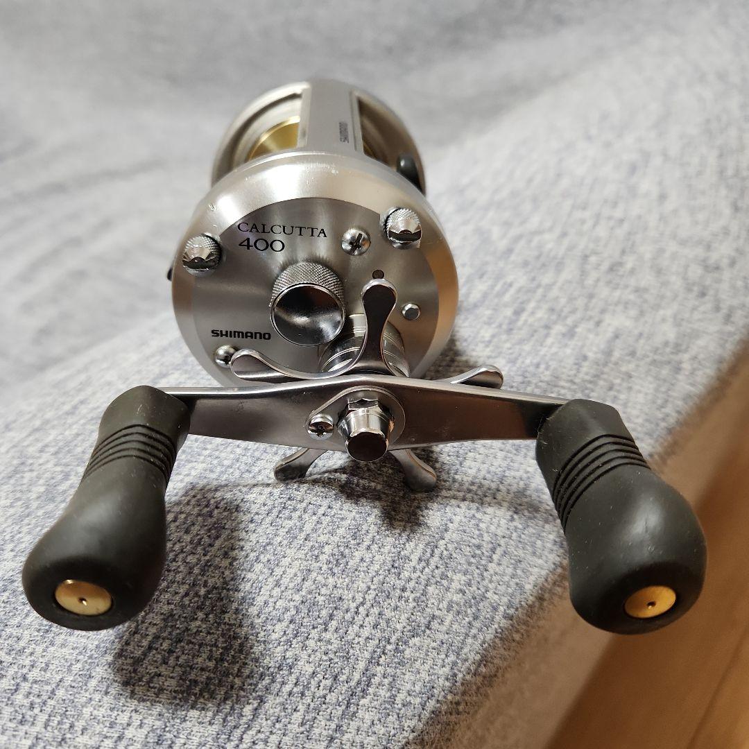 SHIMANO CALCUTTA 400 ベイトリール