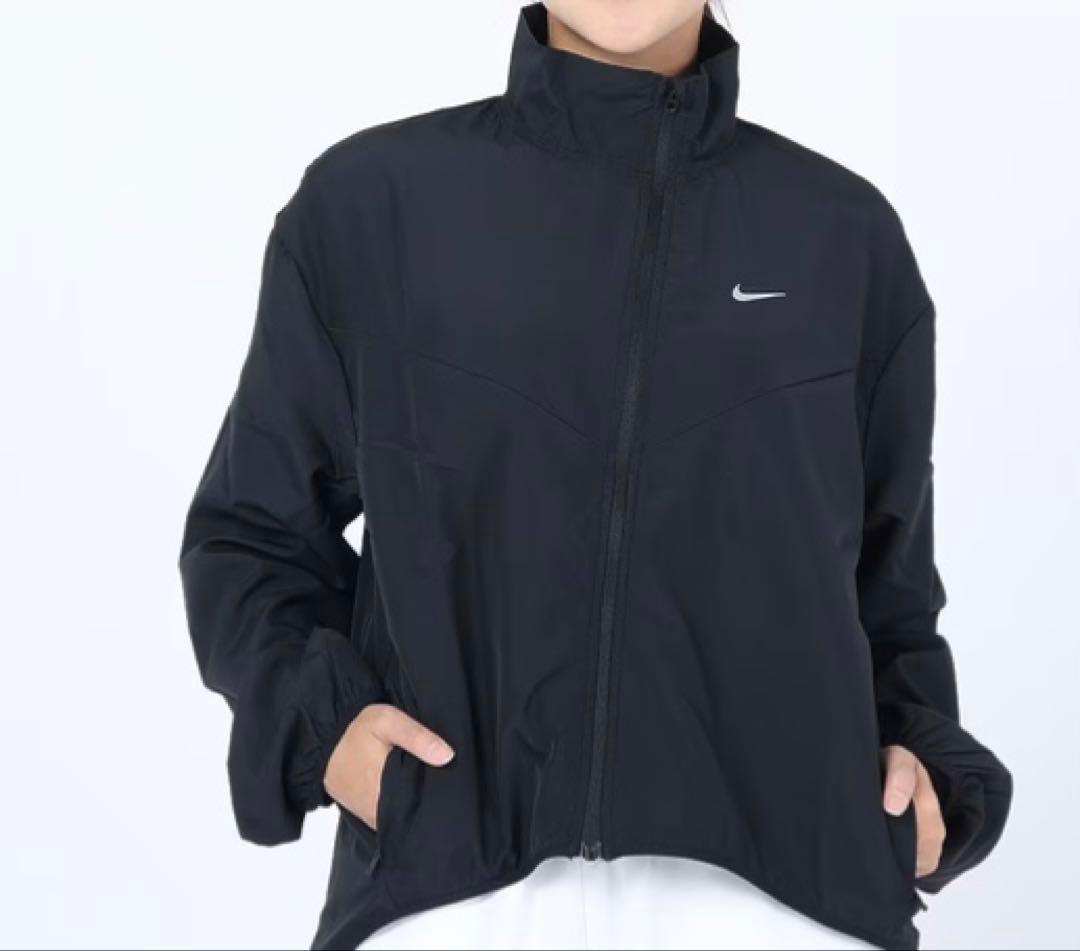 新品！ナイキNIKE ドライフィット スウッシュ ランニングジャケット