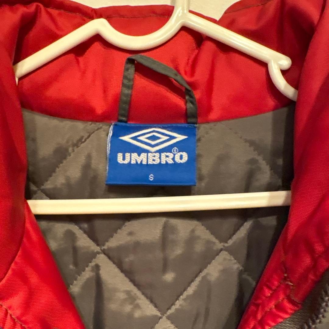 90s UMBRO AJAX ビッグロゴ 中綿ベンチコート グレー×レッド