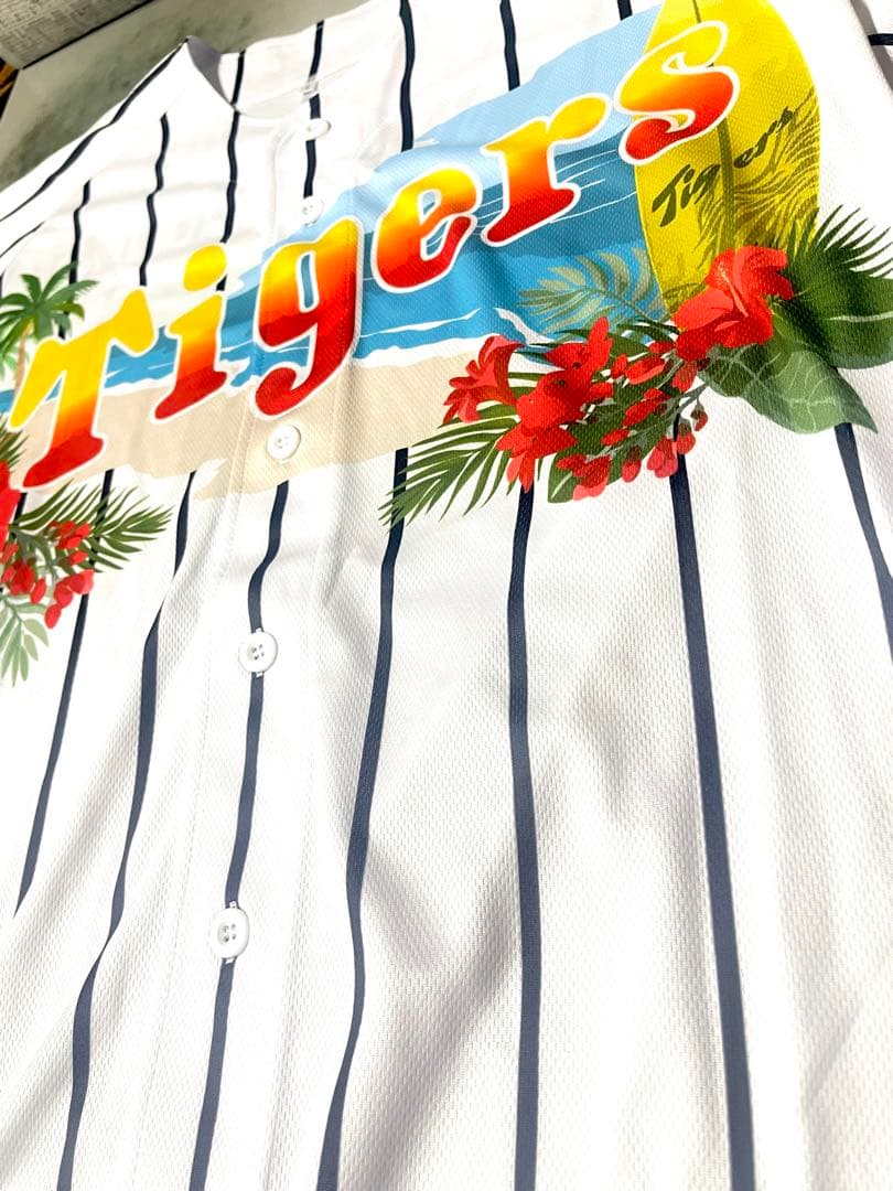 新品未使用 阪神タイガース 森下翔太 直筆サイン 2026 ベースボールシャツ