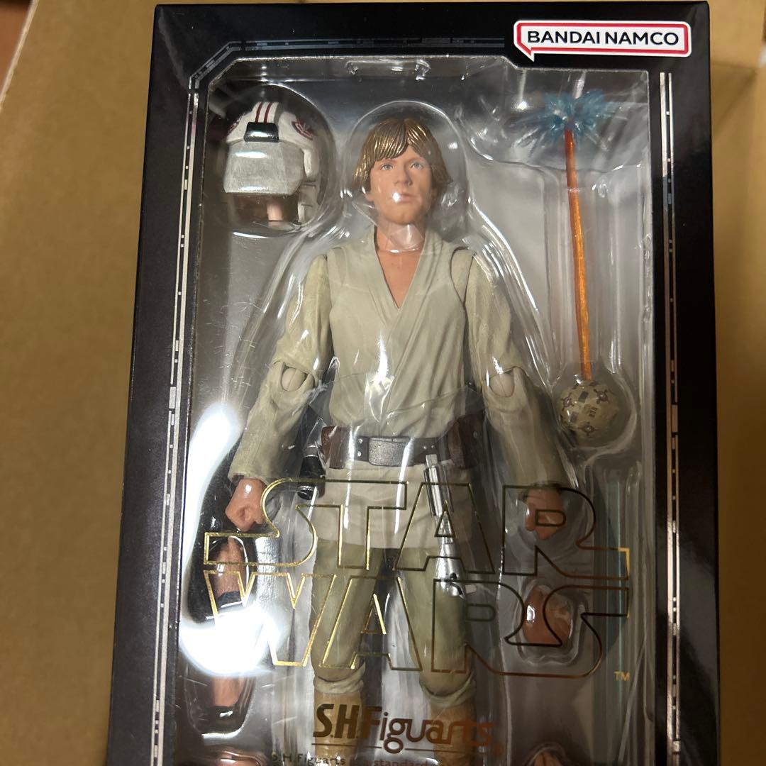 s.h.フィギュアーツ　スターウォーズ　3体セット　ルーク　R2D2 C3PO