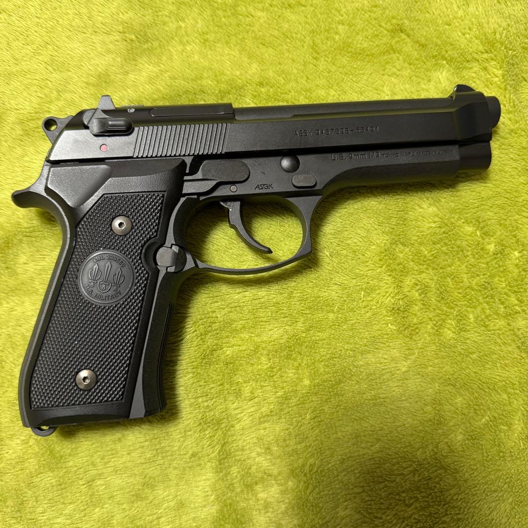 東京マルイ ガスブローバック M9 （0.2gバイオBB弾付属）