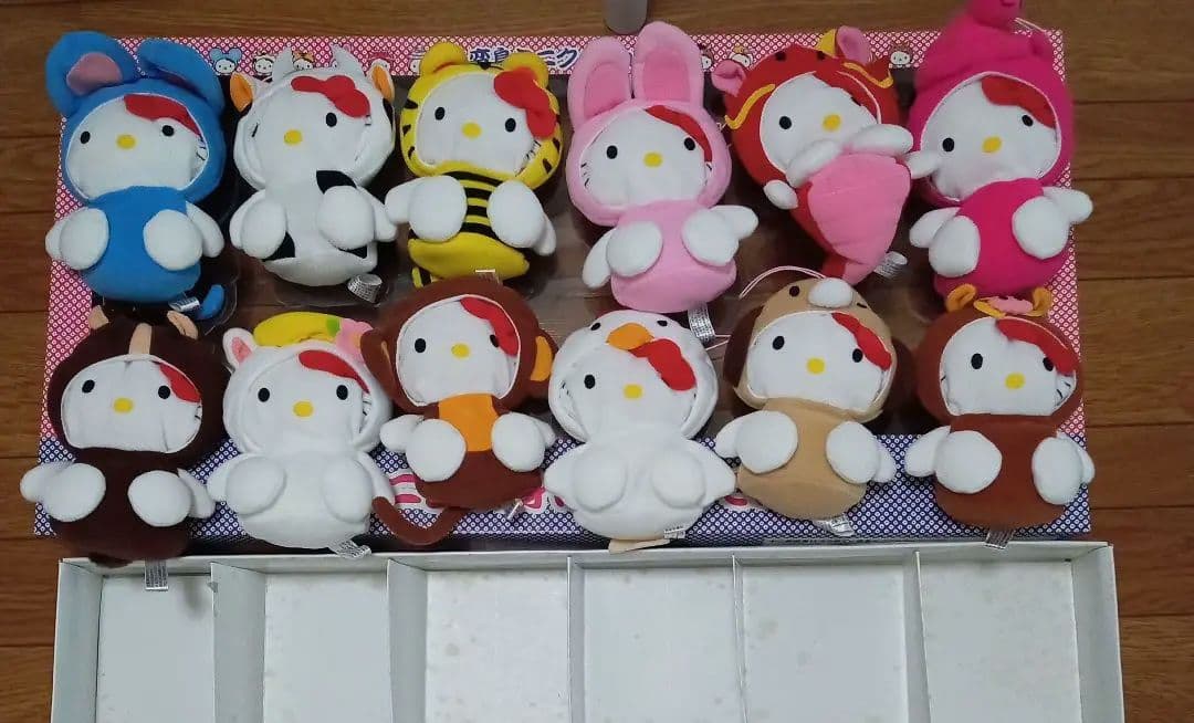 ハローキティ 干支ぬいぐるみ 12体セット レア